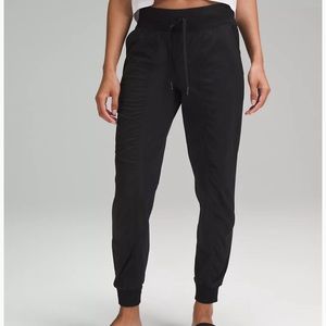 Lululemon Dance Studio Mid-Rise Full Length Jogger Pant in Black